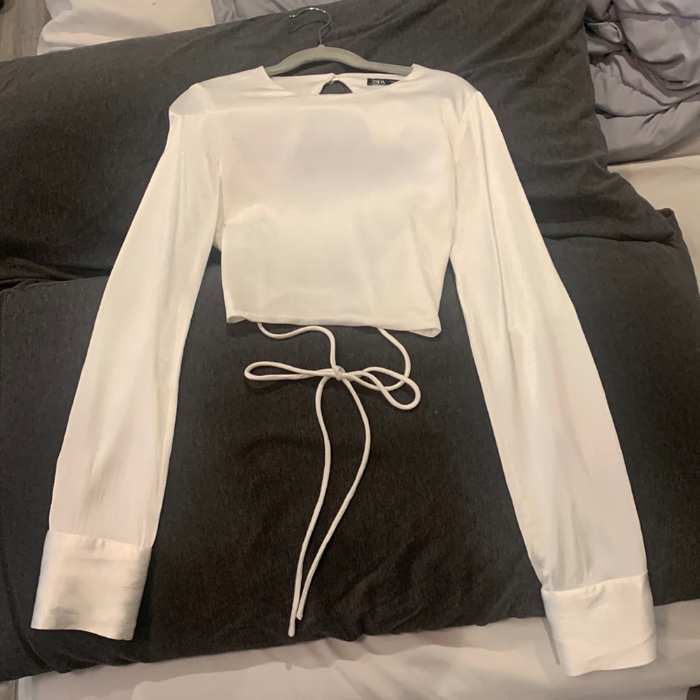 Cropped blouse